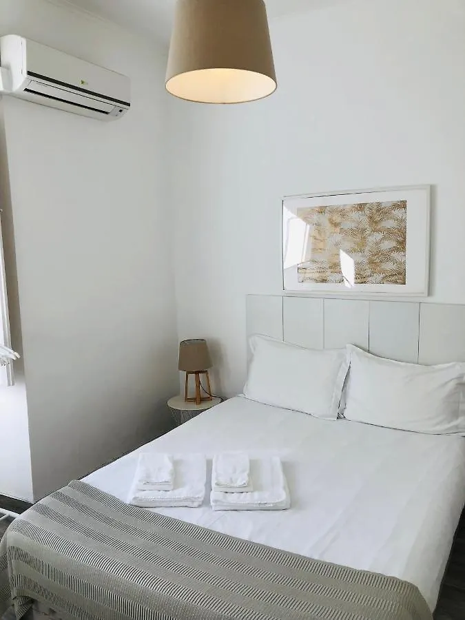Behappy Apartments リスボン