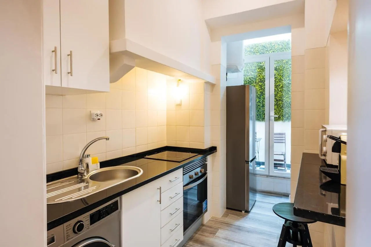 Behappy Apartments  Lisbon