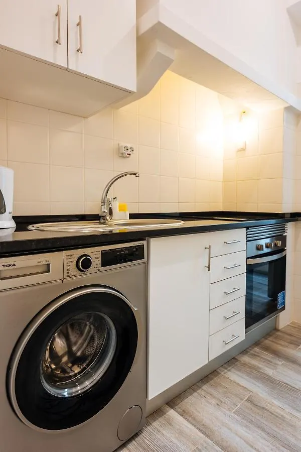 Behappy Apartments